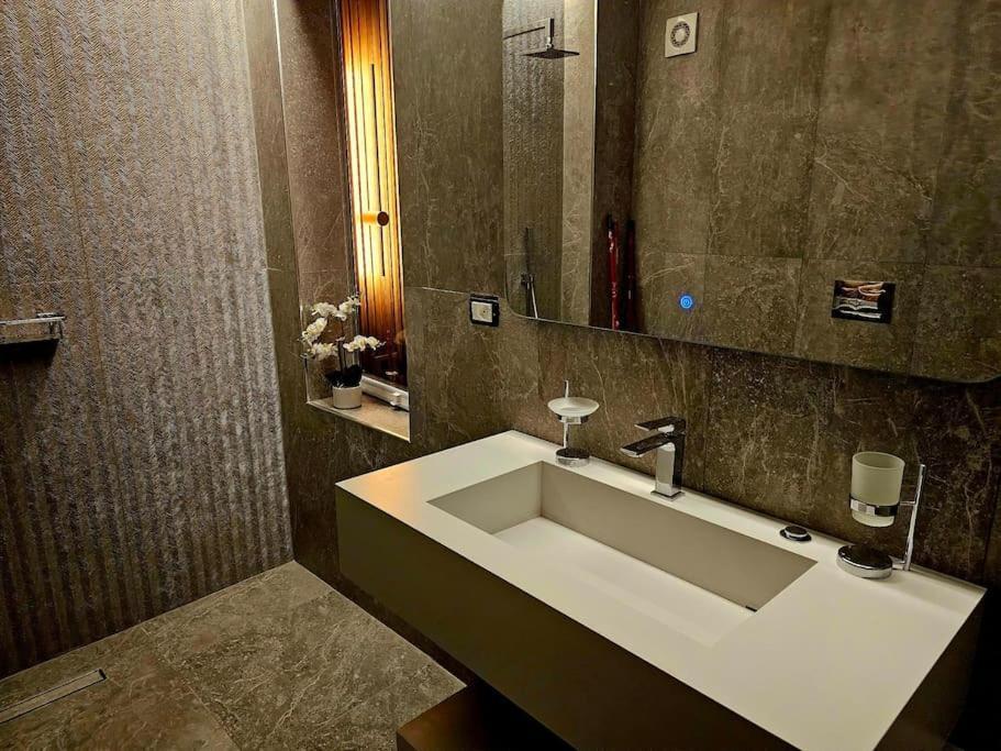 Blloku Suites, City Centre,Τίρανα Εξωτερικό φωτογραφία